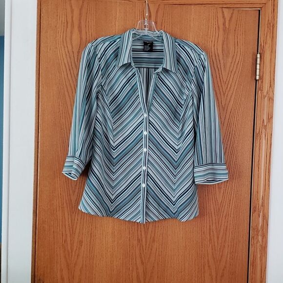 NWOT Tangents Blue/Green Chevron Blouse Sz L - Picture 3 of 4